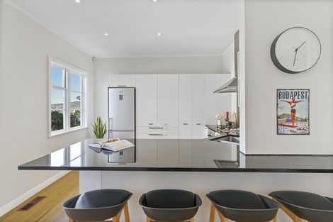 Photo of property in 23a Ravi Street, Khandallah, Wellington, 6035