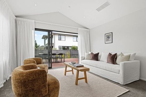 Photo of property in 17 Bradshaw Terrace, Riccarton, Christchurch, 8011