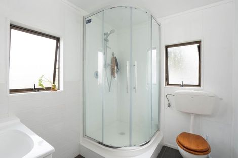 Photo of property in 1 Glengarry Place, Hilltop, Taupo, 3330