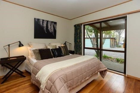 Photo of property in The Cottage, 2 Shanly Street, Waipawa, 4210