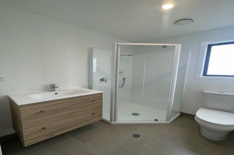 Photo of property in 9 Tawa Road, Te Atatu Peninsula, Auckland, 0610