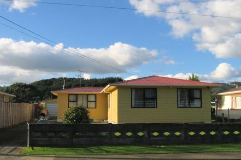 Photo of property in 54 Konini Street, Wainuiomata, Lower Hutt, 5014