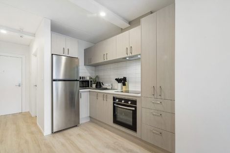 Photo of property in 11 East Street, Papakura, 2110