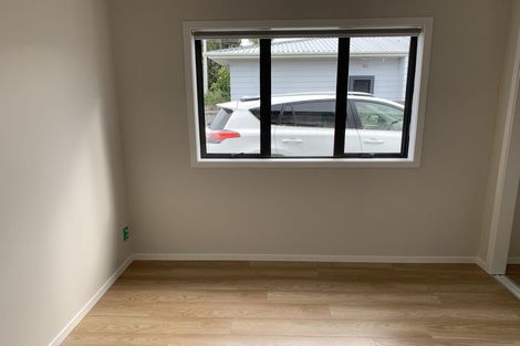 Photo of property in 5 Tawa Road, Te Atatu Peninsula, Auckland, 0610