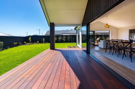 Photo of property in 30 Nikau Drive, Redwoodtown, Blenheim, 7201
