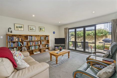 Photo of property in 393 Selwyn Street, Addington, Christchurch, 8024