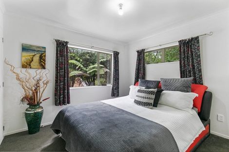 Photo of property in 33a Lancaster Road, Beach Haven, Auckland, 0626