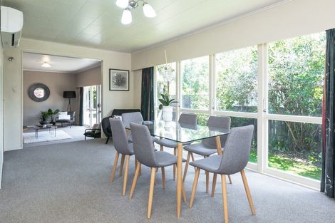 Photo of property in 18 James Cook Street, Havelock North, 4130