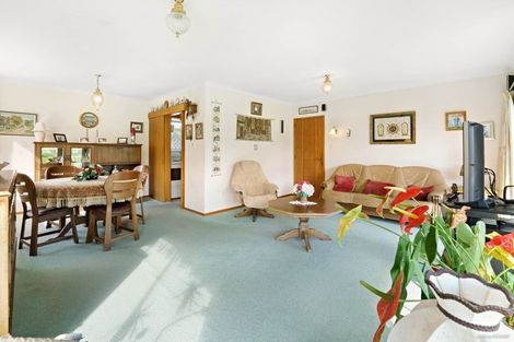 Photo of property in 2/25 Mccrystal Avenue, Bucklands Beach, Auckland, 2012