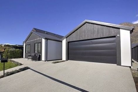 Photo of property in 51a&b Peterley Road, Lower Shotover, Queenstown, 9304