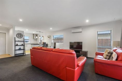 Photo of property in 11u5 Errol Close, Burbush, Hamilton, 3288