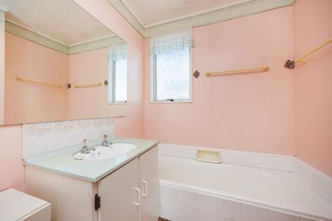Photo of property in 38 Ruawai Road, Feilding, 4702