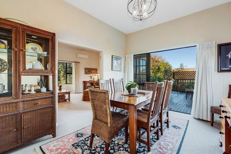 Photo of property in 6 Samwell Drive, Whitby, Porirua, 5024