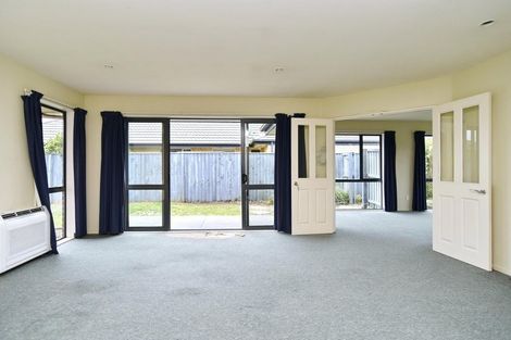 Photo of property in 35 Mounter Avenue, Northwood, Christchurch, 8051