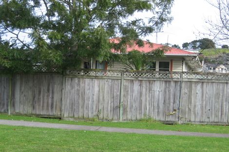 Photo of property in 65 Awaroa Road, Helensville, 0800