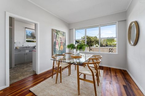 Photo of property in 69 Ngaio Road, Waikanae, 5036