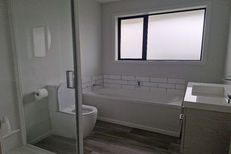 Photo of property in 20 Waitahanui Avenue, Taupo, 3330