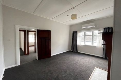 Photo of property in 23 Medway Street, Island Bay, Wellington, 6023