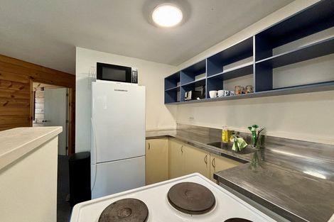 Photo of property in Basin Reserve Complex, 36/4 Sussex Street, Mount Cook, Wellington, 6021