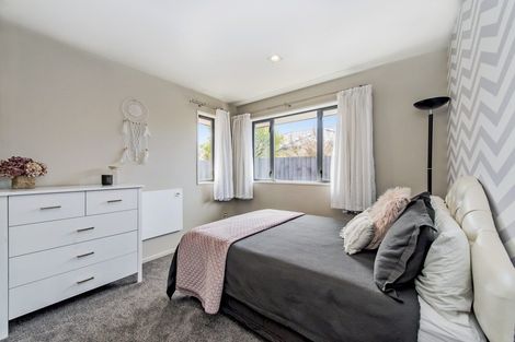 Photo of property in 2 Goldie Place, Rolleston, 7614