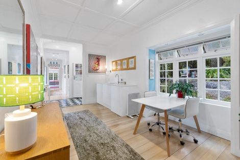 Photo of property in 319 Huia Road, Titirangi, Auckland, 0604