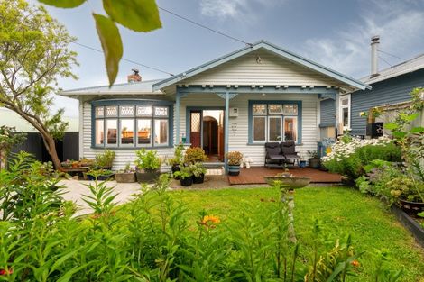 Photo of property in 62 Maupuia Road, Maupuia, Wellington, 6022