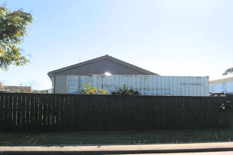 Photo of property in 96 Cargill Street, Papakura, 2110