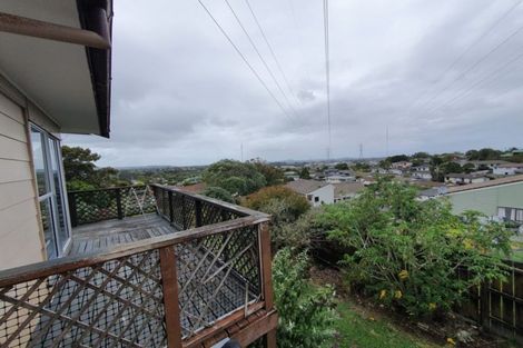 Photo of property in 60 Keegan Drive, Massey, Auckland, 0614