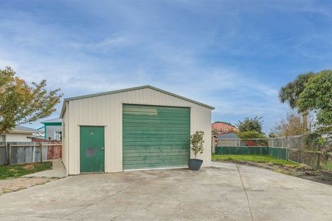 Photo of property in 32 Peel Street, Westport, 7825