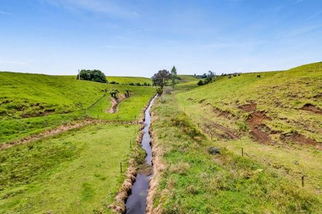 Photo of property in 182 Ohanga Road, Onaero, Urenui, 4383