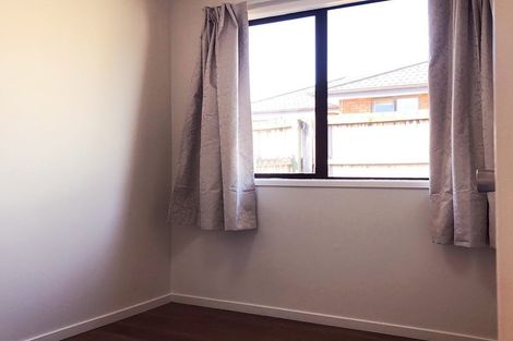 Photo of property in 142 Solar Road, Glen Eden, Auckland, 0602