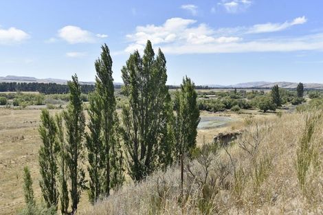 Photo of property in 53 Te Taniwha Road, One Tree Point, 0118