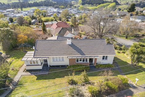 Photo of property in 4 Lark Street, Taihape, 4720