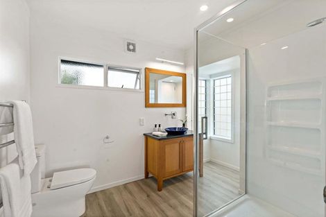 Photo of property in 8a /2 Audrey Road, Takapuna, Auckland, 0620
