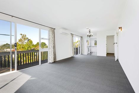 Photo of property in 22 Hartley Terrace, Massey, Auckland, 0614