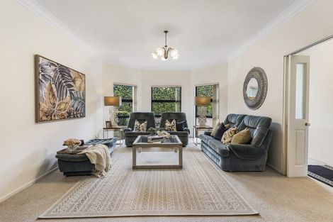 Photo of property in 7 Jubaea Place, Henderson, Auckland, 0610