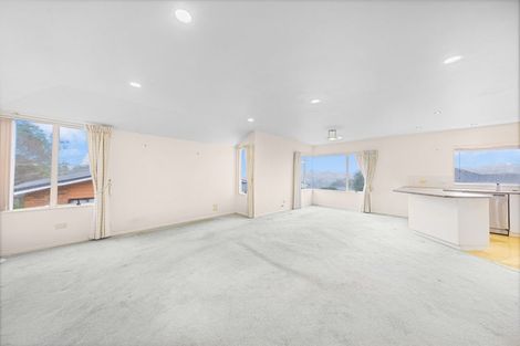 Photo of property in 2/3 Jacanas Place, Unsworth Heights, Auckland, 0632