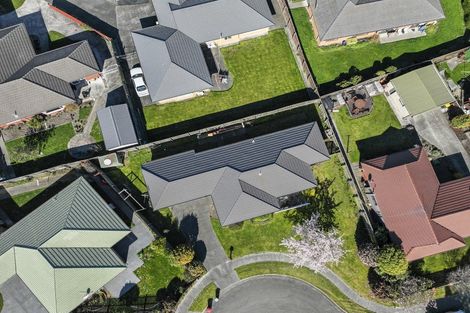 Photo of property in 28 Peebles Drive, Hei Hei, Christchurch, 8042