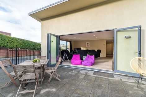 Photo of property in 5 Monowai Road, Ravensbourne, Dunedin, 9022