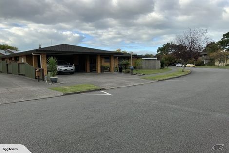 Photo of property in 6 Hetley Crescent, Taradale, Napier, 4112