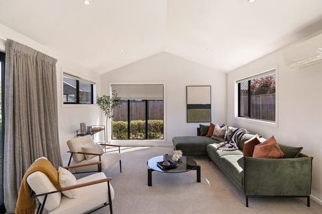 Photo of property in 52 Jack Hanley Drive, Jacks Point, Queenstown, 9371