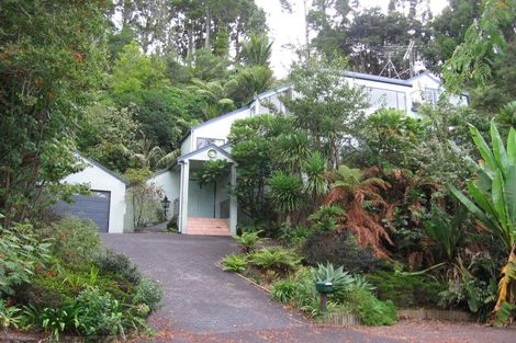 Photo of property in 35 Park Road, Titirangi, Auckland, 0604