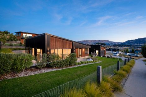 Photo of property in 6 Mills Road, Wanaka, 9305