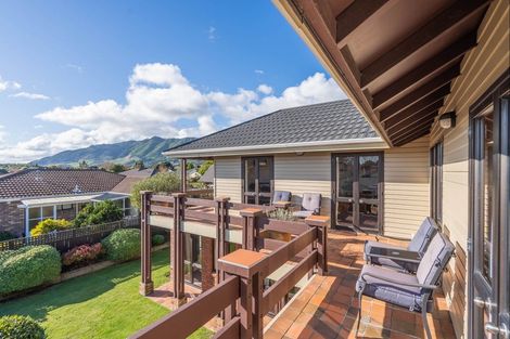 Photo of property in 98 Kapanui Road, Waikanae, 5036