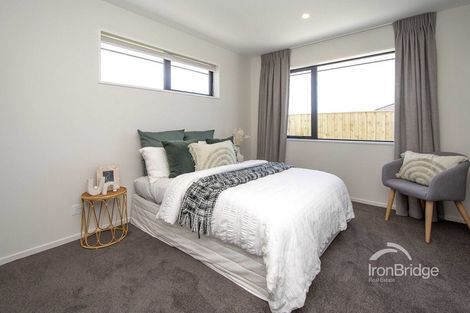Photo of property in 21 Weaver Street, Woodend, 7691