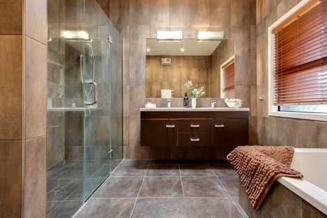 Photo of property in 133 Kent Terrace, Taradale, Napier, 4112