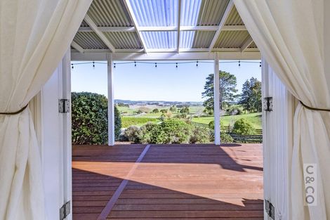 Photo of property in 83 Tarrant Road, Helensville, 0875