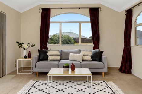 Photo of property in 19 Popata Close, Papamoa Beach, Papamoa, 3118
