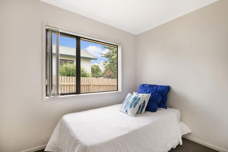 Photo of property in 12 Wairua Place, Pukekohe, 2120