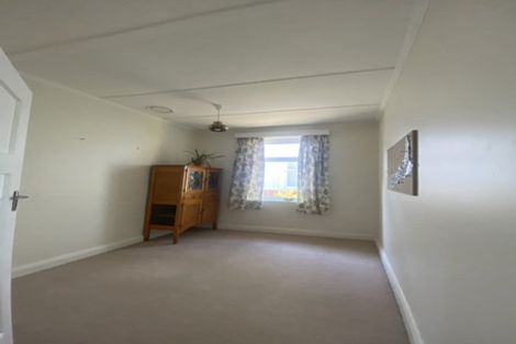 Photo of property in 27 Palm Avenue, Lyall Bay, Wellington, 6022